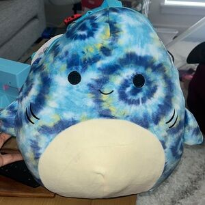 squishmallows backpack: Luther series 1